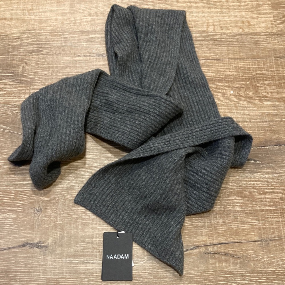 NAADAM Charcoal Ribbed Knit Scarf